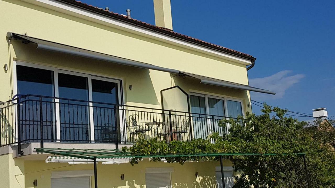 Tri Srice Apartament *