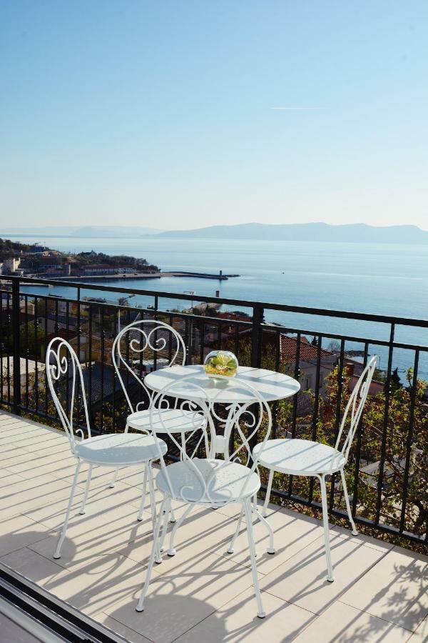 Apartament Tri Srice *